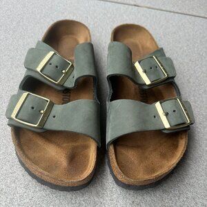 Birkenstock Arizona Nubuck Leather in Thyme (Size EU 38 / US 7-7.5)